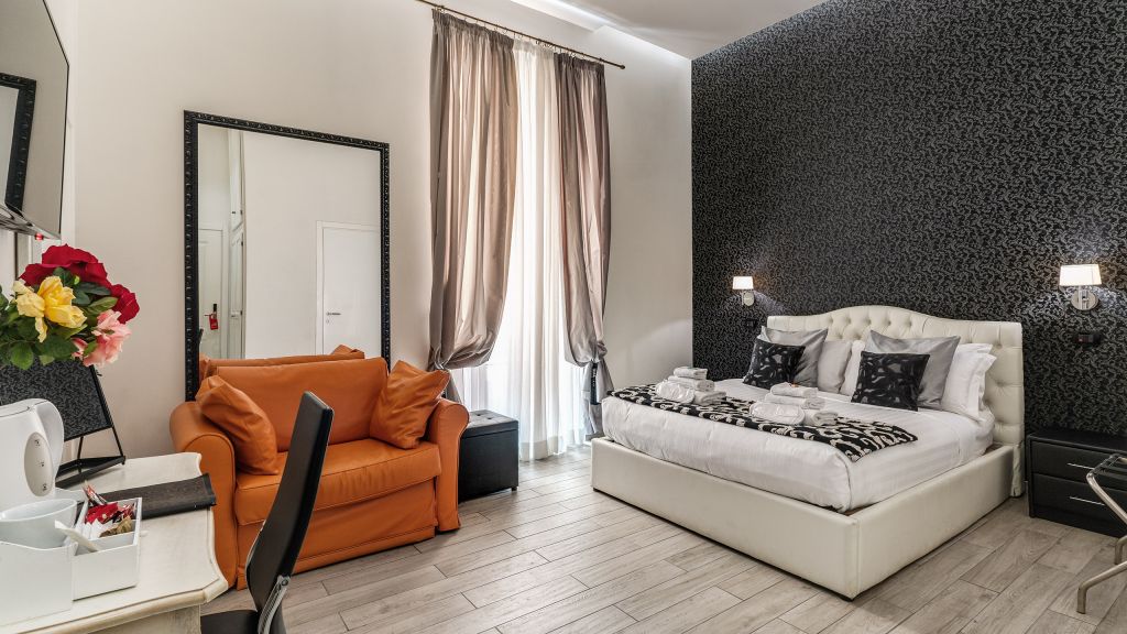 Opera-Suites-Pinciana-Roma-camera-tripla-classic-02