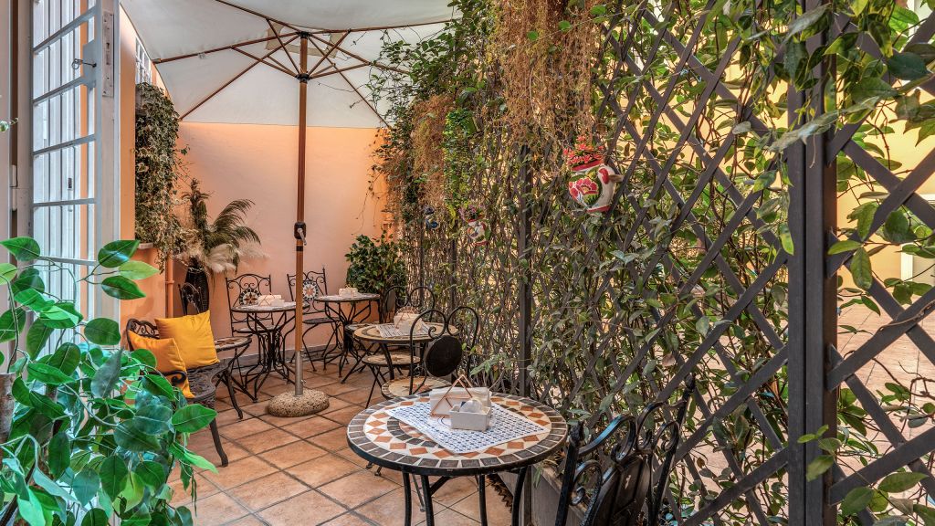 Opera---22--opera-suites-pinciana-roma
