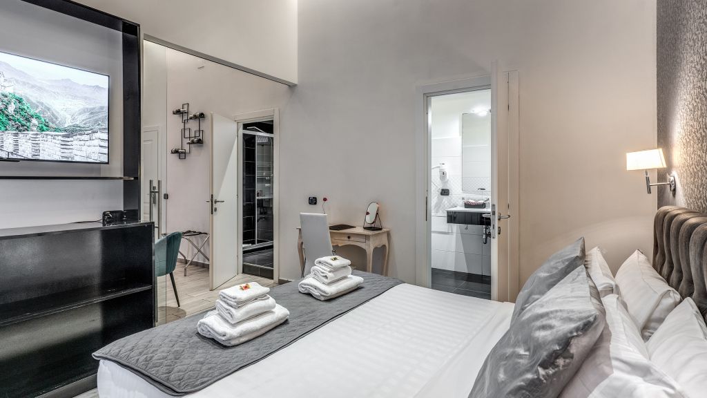 Opera-Suites-Pinciana-Roma-Suite-50