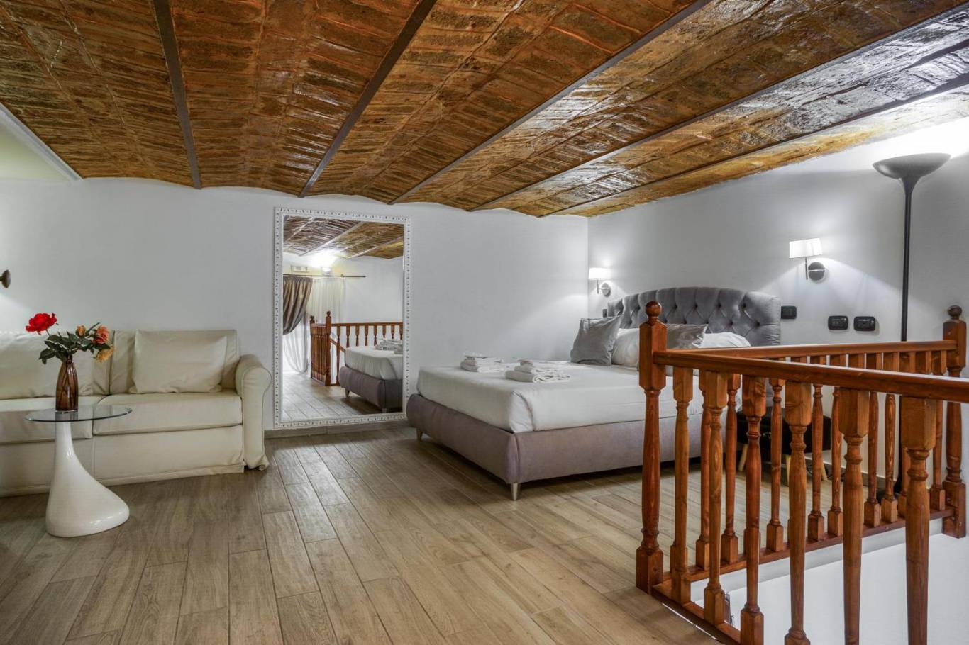 opera-suites-pinciana-roma-camera-tripla-superior-433517529 opera-suites-pinciana-roma-camera-tripla-superior-433517529