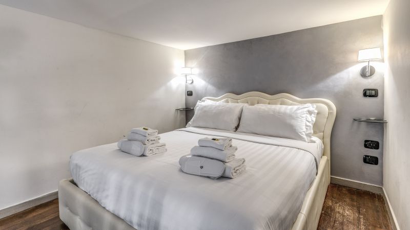 Opera-Suites-Pinciana-Roma-junior-suite-78